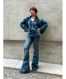 Desigual（デシグアル）の「ダブルカラー クロップド丈 トラッカーデニムジャケット（デニムジャケット）」