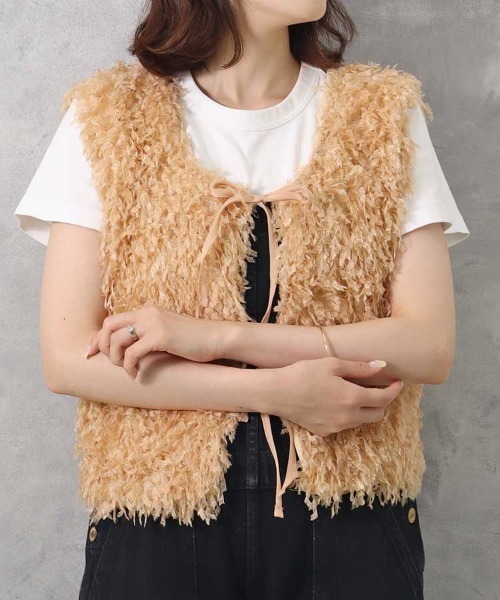Bleu Bleuet(ブルーブルーエ)の「【ZOZO限定】フリンジ2wayベスト(ベスト・レディース・ブラック系その他/アイボリー/ブラック/ベージュ/ホワイト系その他/ベージュ系その他・FREE)」の6枚目の写真