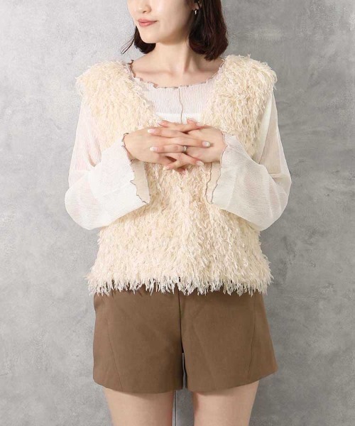 Bleu Bleuet(ブルーブルーエ)の「【ZOZO限定】フリンジ2wayベスト(ベスト・レディース・ブラック系その他/アイボリー/ブラック/ベージュ/ホワイト系その他/ベージュ系その他・FREE)」の11枚目の写真