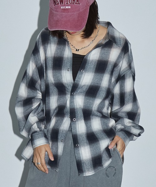 Anchor Smith(アンカー スミス)の「2WAYリバーシブル ブリーチ加工オンブレチェックシャツ(シャツ/ブラウス・レディース・ブラウン/レッド/ブラック・M/L)」の1枚目の写真