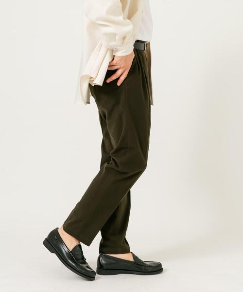 URBAN RESEARCH ROSSO MEN（アーバンリサーチロッソメン）の「『XLサイズあり』ハイパフォーマンスウォームイージースラックス（その他パンツ・メンズ・ネイビー/カーキ/ブラック/グレー系その他/ブラウン系その他/チャコールグレー・SMALL/MEDIUM/LARGE/X-LARGE）」の15枚目の写真