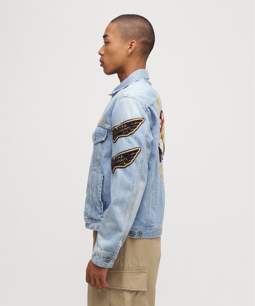 Champion(チャンピオン)の「《A.A.R.C》DENIM JACKET "CHAMPION CUSTOM" / デニムジャケット チャンピオンカスタム / AVIREX / アヴィレックス(デニムジャケット・メンズ・ライトインディゴブルー/インディゴブルー・X-LARGE/MEDIUM/LARGE/XX-LARGE)」の5枚目の写真