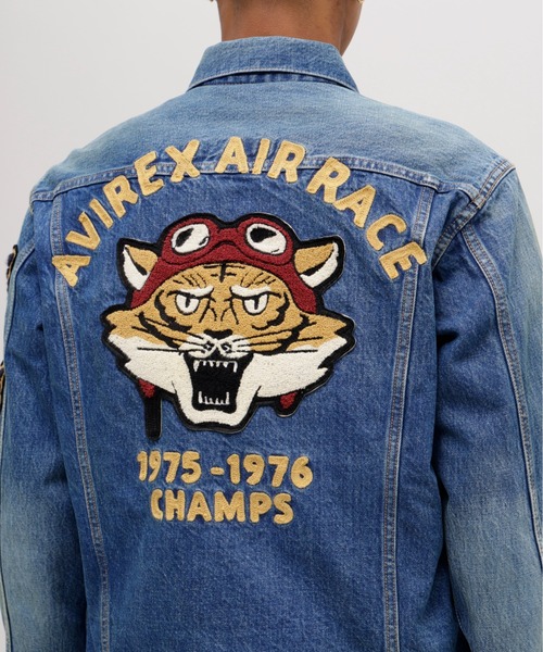 Champion(チャンピオン)の「《A.A.R.C》DENIM JACKET "CHAMPION CUSTOM" / デニムジャケット チャンピオンカスタム / AVIREX / アヴィレックス(デニムジャケット・メンズ・ライトインディゴブルー/インディゴブルー・X-LARGE/MEDIUM/LARGE/XX-LARGE)」の16枚目の写真