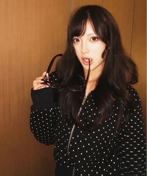 gossip！ロサンゼルス（ゴシップロサンゼルス）の「Y2K 着回し力バツグン！ゆるっとラフな万能ショートジップドット柄パーカーUV対策（パーカー・レディース・ドット・FREE）」の6枚目の写真