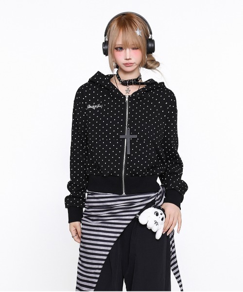 gossip！ロサンゼルス（ゴシップロサンゼルス）の「Y2K 着回し力バツグン！ゆるっとラフな万能ショートジップドット柄パーカーUV対策（パーカー・レディース・ドット・FREE）」の12枚目の写真