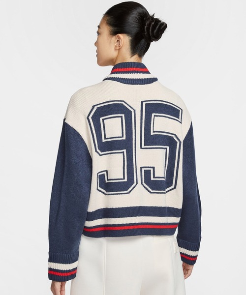 NIKE（ナイキ）の「NIKE AS W NSW CARDIGAN STREET / ナイキ ウィメンズ NSW カーディガン ストリート 【SP】（カーディガン/ボレロ・レディース・ブラック/レッド/ブラウン・S/L/M）」の5枚目の写真