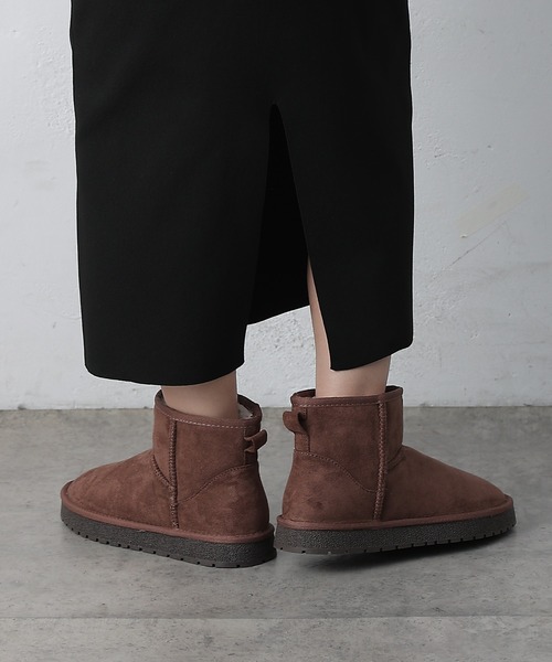 COLONY 2139（コロニートゥーワンスリーナイン）の「ムートンブーツ（ブーツ・レディース・ブラウン/キャメル/ブラック・MEDIUM/LARGE）」の17枚目の写真