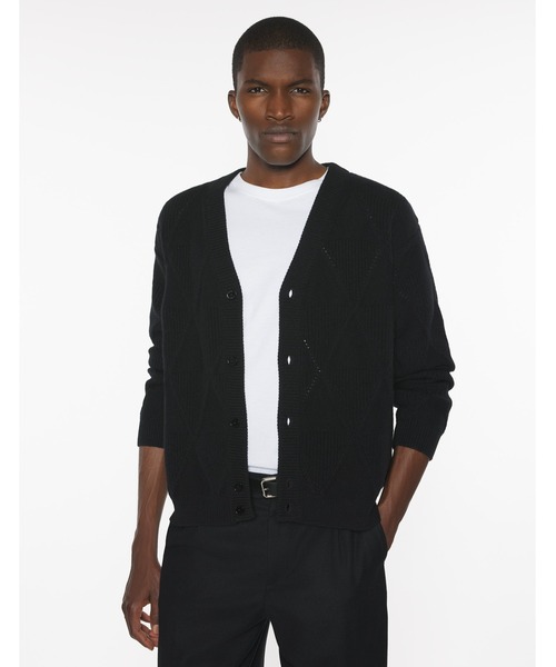 Maison Kitsune（メゾンキツネ）の「TEXTURED WOOL ARGYLE CARDIGAN（カーディガン/ボレロ・メンズ・ブラック・S/M/L）」の7枚目の写真