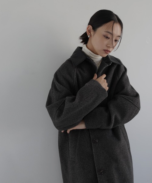 hellam（へラム）の「モッサ ベルト付きロングコート（ダウンジャケット/コート・レディース・ブラック/ブラウン/チャコール/オートミール・FREE）」の12枚目の写真