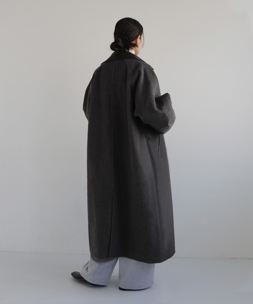 hellam（へラム）の「モッサ ベルト付きロングコート（ダウンジャケット/コート・レディース・ブラック/ブラウン/チャコール/オートミール・FREE）」の11枚目の写真