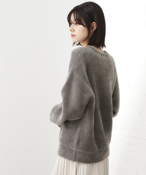 THE SHOP TK (ザ ショップ ティーケー )の「ベルベットフェザー ロゴニットプルオーバー(Tシャツ/カットソー・レディース・ワインレッド/ネイビー/チャコールグレー/ナチュラル・12/13)」の7枚目の写真