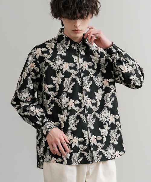 Audience(オーディエンス)の「Upscape Audience 日本製/国産プリントブロードワンウォッシュレギュラーカラー長袖テーパードシャツ AUD6664(シャツ/ブラウス・メンズ・ブラック/カーキ/オフホワイト/ブラック系/ベージュ/グリーン/アイボリー・M/L)」の1枚目の写真