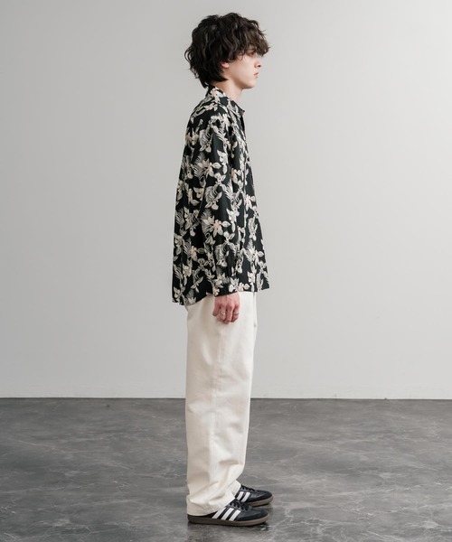 Audience(オーディエンス)の「Upscape Audience 日本製/国産プリントブロードワンウォッシュレギュラーカラー長袖テーパードシャツ AUD6664(シャツ/ブラウス・メンズ・ブラック/カーキ/オフホワイト/ブラック系/ベージュ/グリーン/アイボリー・M/L)」の17枚目の写真