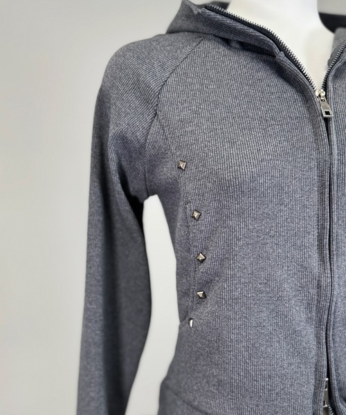 FOLLOWIN（フォロウィン）の「２color/スタッズダブルジップパーカー（パーカー・レディース・グレー/ブラック・FREE）」の4枚目の写真