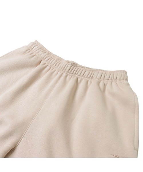 Reebok（リーボック）の「ラックス スウェット パンツ / LUX SWEAT PANT（スウェットパンツ・レディース・グレー/ベビーピンク・MEDIUM/SMALL/X-SMALL）」の17枚目の写真