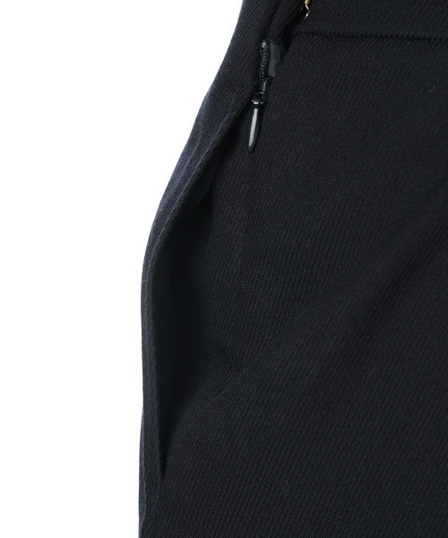 F i.n.t（フィント）の「チェーン付きエンブレム釦ショートパンツ/fint フィント（その他パンツ・レディース・ブラウン/ブラック・FREE）」の20枚目の写真