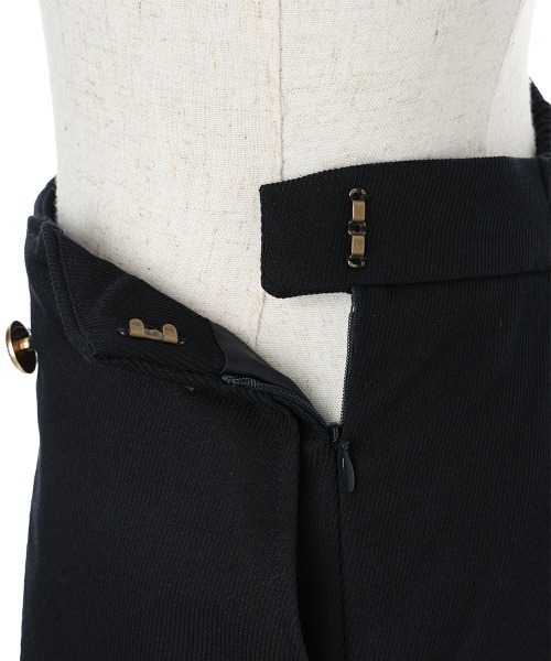 F i.n.t（フィント）の「チェーン付きエンブレム釦ショートパンツ/fint フィント（その他パンツ・レディース・ブラウン/ブラック・FREE）」の19枚目の写真