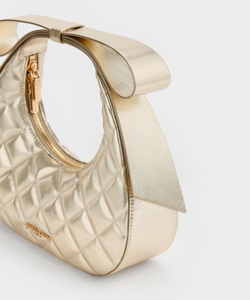 CHARLES & KEITH（チャールズ & キース）の「Janie ジェイニー キルト