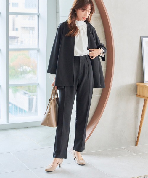 KOBE LETTUCE（コウベレタス）の「[ セレモニー ] [ ストレッチ × ノーアイロン ] 選べる4サイズ 細見えストレッチジャケット(単品)（ノーカラージャケット・レディース・ブラック・L/M/XL/PM）」の3枚目の写真