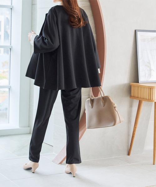 KOBE LETTUCE（コウベレタス）の「[ セレモニー ] [ ストレッチ × ノーアイロン ] 選べる4サイズ 細見えストレッチジャケット(単品)（ノーカラージャケット・レディース・ブラック・L/M/XL/PM）」の5枚目の写真