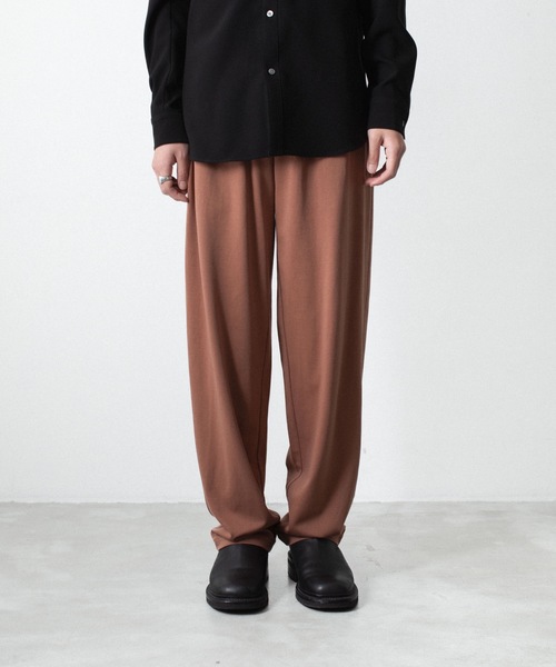 ATTACHMENT(アタッチメント)の「コットン ダブルフェイス ラウンジトラウザーズ / COTTON DOUBLE FACE LOUNGE TROUSERS(その他パンツ・メンズ・ダークベージュ/ダークグレー/ブラウン/ブラック・3/2/1/4)」の10枚目の写真