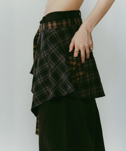 Knuth Marf(クヌースマーフ)の「shirt wrap denim pants(デニムパンツ・レディース・ライトブルー/ブラック・S/XS)」の13枚目の写真