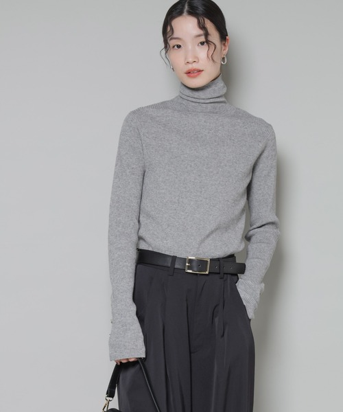 NANO universe(ナノユニバース)の「洗濯機洗可メタルボタンリブニット(ニット/セーター・レディース・オフホワイト/ブラック/ライトグレー・FREE)」の20枚目の写真