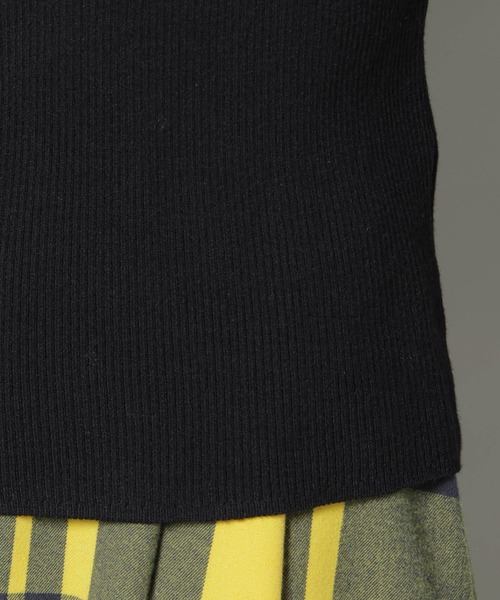 NANO universe(ナノユニバース)の「洗濯機洗可メタルボタンリブニット(ニット/セーター・レディース・オフホワイト/ブラック/ライトグレー・FREE)」の6枚目の写真