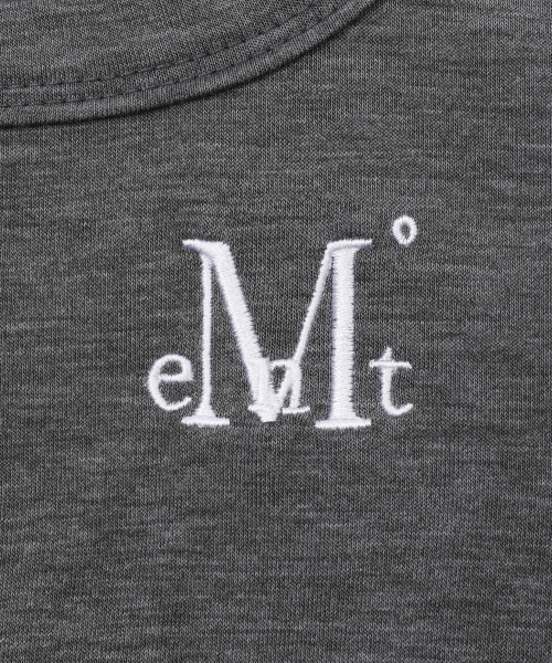 MUCENT(ムセント)の「マリエルスクエアネックグルミクロップ長袖Tシャツ(6カラー)(Tシャツ/カットソー・レディース・チャコールグレー/ブラック/ブラウン/グレー/アイボリー/PINK・FREE)」の21枚目の写真