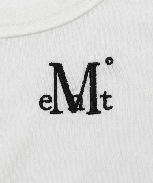 MUCENT(ムセント)の「マリエルスクエアネックグルミクロップ長袖Tシャツ(6カラー)(Tシャツ/カットソー・レディース・チャコールグレー/ブラック/ブラウン/グレー/アイボリー/PINK・FREE)」の20枚目の写真