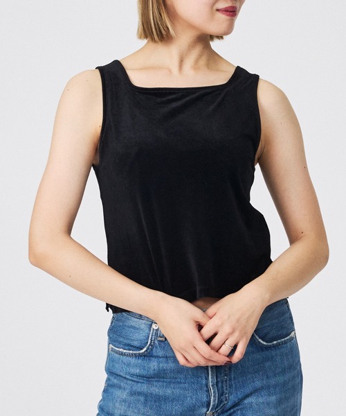 Rouge vif la cle（ルージュヴィフラクレ）の「【Keena/キーナ】ベルベットタンクトップス/トップス/ベロア/レイヤード【WEB限定】（Tシャツ/カットソー・レディース・カーキ/ブラック/ブラック系その他/ブラック系その他2/ピンク・フリー）」の2枚目の写真