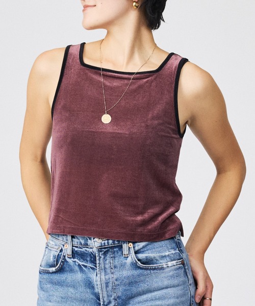 Rouge vif la cle（ルージュヴィフラクレ）の「【Keena/キーナ】ベルベットタンクトップス/トップス/ベロア/レイヤード【WEB限定】（Tシャツ/カットソー・レディース・カーキ/ブラック/ブラック系その他/ブラック系その他2/ピンク・フリー）」の10枚目の写真