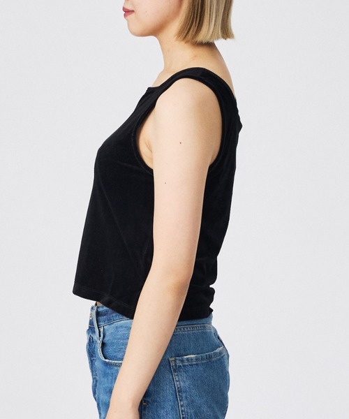 Rouge vif la cle（ルージュヴィフラクレ）の「【Keena/キーナ】ベルベットタンクトップス/トップス/ベロア/レイヤード【WEB限定】（Tシャツ/カットソー・レディース・カーキ/ブラック/ブラック系その他/ブラック系その他2/ピンク・フリー）」の13枚目の写真