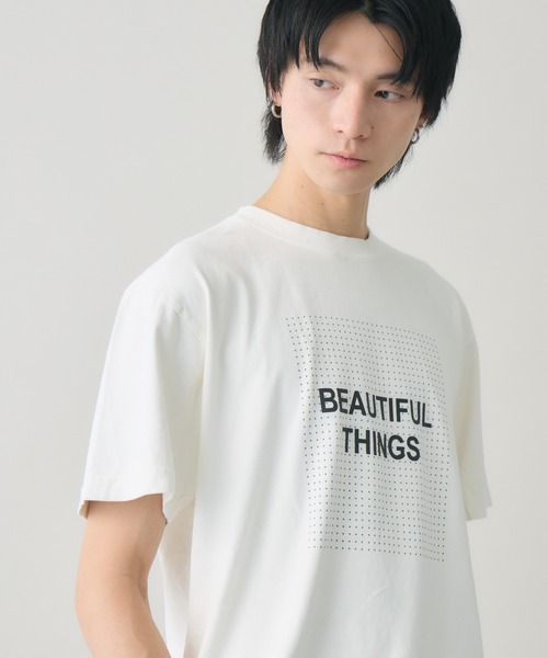 kuros'(クロス)の「BEAUTIFUL THINGS LOGO TEE(Tシャツ/カットソー・レディース・ブラック/ホワイト・MEDIUM/LARGE)」の1枚目の写真