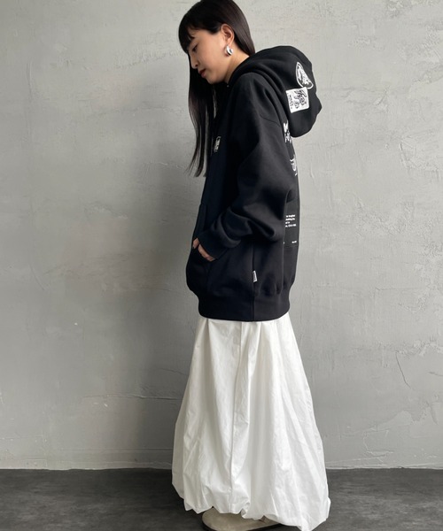 BEN DAVIS（ベンデイビス）の「【WEB限定】[BEN DAVIS/ベンデイビス] マルチワッペン バックプリントパーカー【追加】（パーカー・レディース・グレー/ピンク/ブラック・M/L/XL）」の11枚目の写真