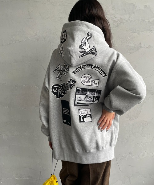 BEN DAVIS（ベンデイビス）の「【WEB限定】[BEN DAVIS/ベンデイビス] マルチワッペン バックプリントパーカー【追加】（パーカー・レディース・グレー/ピンク/ブラック・M/L/XL）」の18枚目の写真