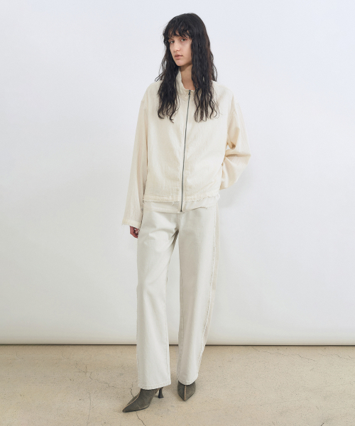 INSILENCE WOMEN（インサイレンスウーマン）の「トーンオントーンセミカーブデニム ベージュ（デニムパンツ・レディース・その他・X-SMALL）」の12枚目の写真
