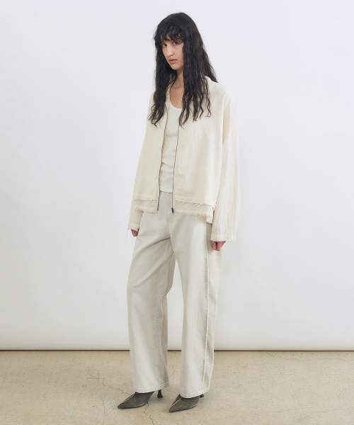 INSILENCE WOMEN（インサイレンスウーマン）の「トーンオントーンセミカーブデニム ベージュ（デニムパンツ・レディース・その他・X-SMALL）」の8枚目の写真