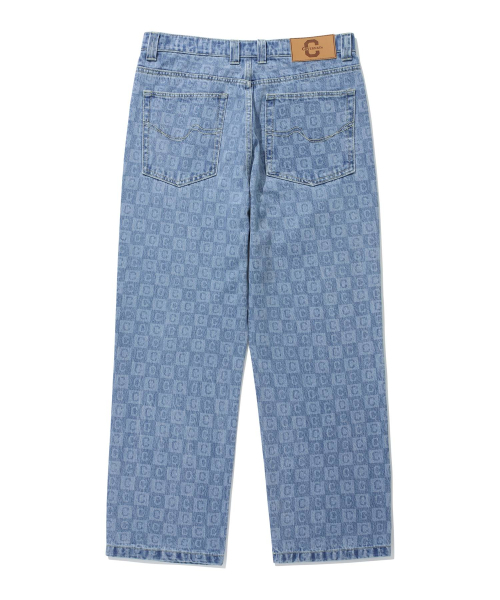 COVERNAT(カバーナット)の「Cパターンデニムレギュラーパンツブルー(デニムパンツ・レディース・その他・SMALL/MEDIUM/LARGE)」の2枚目の写真