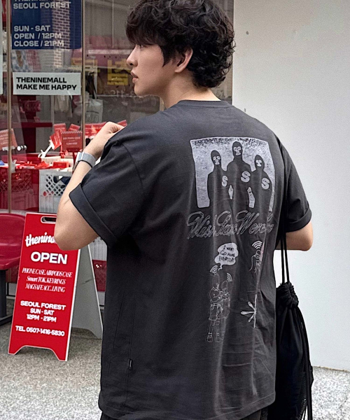 WMC(ダブリューエムシー)の「ポウンブローカーTシャツ_CHARCOAL GREY(Tシャツ/カットソー・メンズ・ダークグレー・MEDIUM/LARGE/X-LARGE)」の1枚目の写真