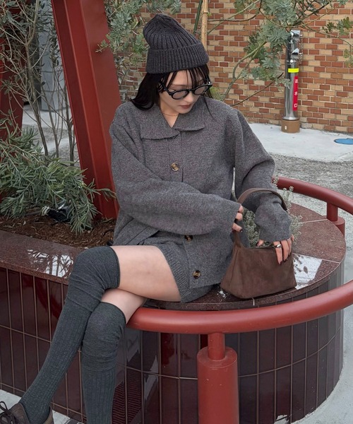Reurie'（レウリィ）の「メタルポイントスエードバッグ(sayaka select)　ブラウン ショルダー ワンハンドル シンプル カジュアル 秋冬（ショルダーバッグ・レディース・ブラウン/ブラック/ダークブラウン・FREE）」の9枚目の写真