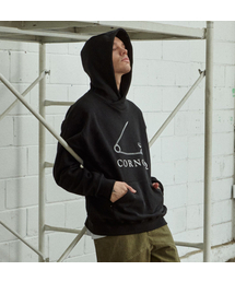 CORNOQ（コルノック）の「PIN LOGO HOODIE - BLACK（パーカー）」