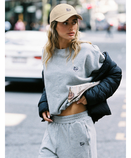 SURFEA（サーフィー）の「ALL-DAY CLASSIC SWEATSHIRT_GREY（スウェット・レディース・その他・SMALL/LARGE）」の4枚目の写真
