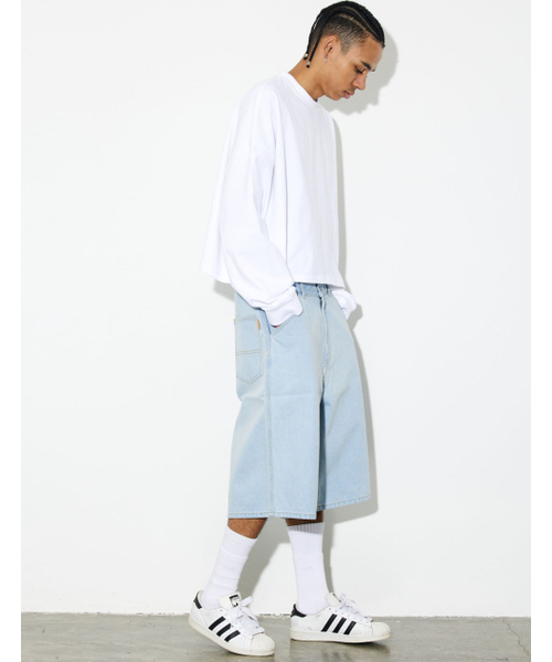PHILIPPAKER(フィリップペイカー)の「ブルーベースバミューダワイドデニムショートパンツライトブルー(その他パンツ・メンズ・その他・MEDIUM/LARGE/X-LARGE)」の4枚目の写真
