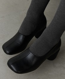 bita.（ビタ）の「スクエアトゥラウンドヒールパンプス（パンプス）」