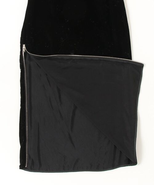 CINOH(チノ)の「CRUSHED VELOUR LONG SKIRT(スカート・レディース・ブラック・36/38)」の8枚目の写真