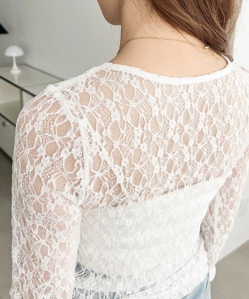 moment+(モーメントプラス)の「クルーネック袖ギャザー長袖ストレッチレーストップス(Tシャツ/カットソー・レディース・オフホワイト/ブラック/ナチュラル・L/M)」の14枚目の写真
