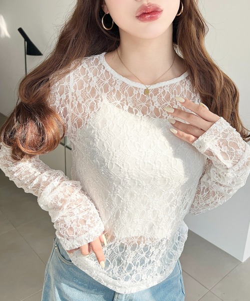 moment+(モーメントプラス)の「クルーネック袖ギャザー長袖ストレッチレーストップス(Tシャツ/カットソー・レディース・オフホワイト/ブラック/ナチュラル・L/M)」の7枚目の写真