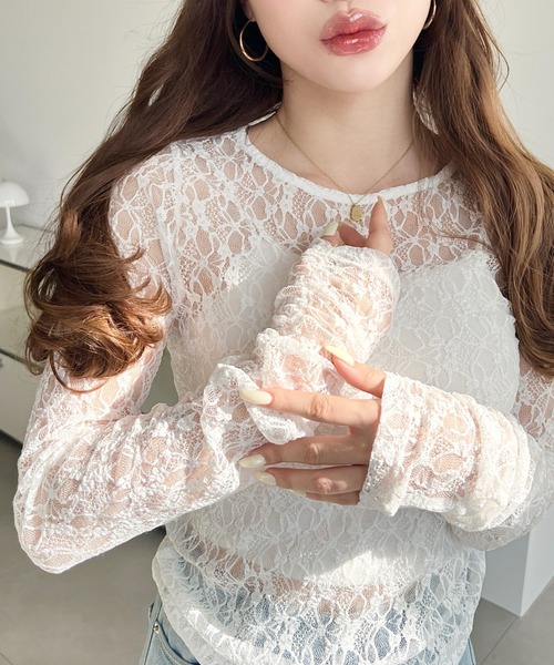 moment+(モーメントプラス)の「クルーネック袖ギャザー長袖ストレッチレーストップス(Tシャツ/カットソー・レディース・オフホワイト/ブラック/ナチュラル・L/M)」の20枚目の写真