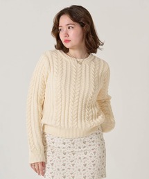 ケーブル編み ニットプルオーバー TINA：JOJUN